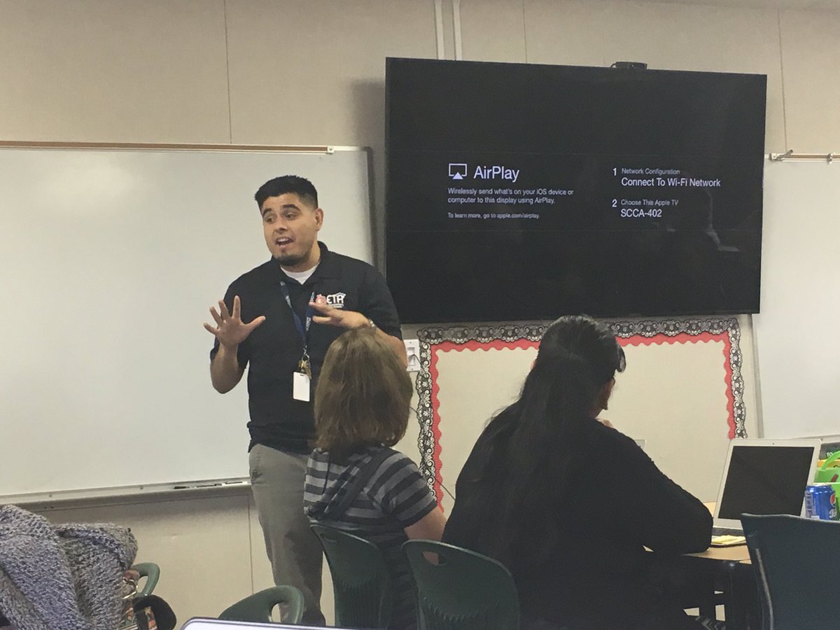 DrKristaH's tweet photo. Teachers teaching teachers! #sccarocks #goodbsd https://t.co/jSxZ9KXoVi