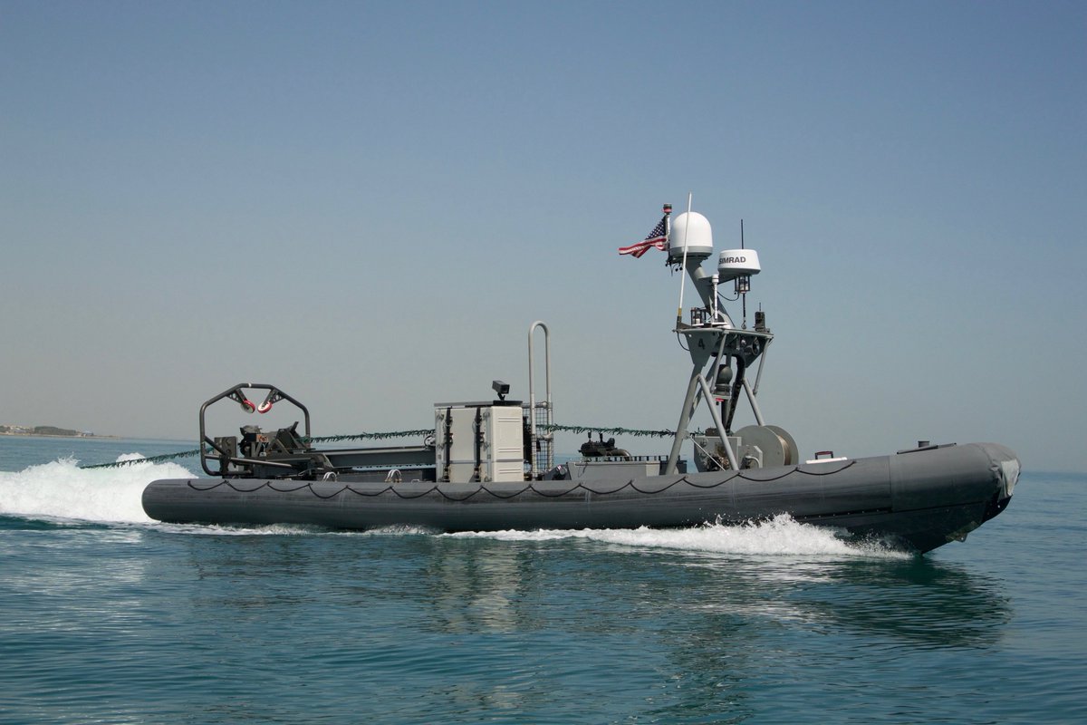 RCDefense's tweet photo. Navy Outlines a Path Forward on Unmanned Systems | @MarkAPomerleau @C4ISRNET https://t.co/waZirxegVq https://t.co/Ho2DNBOHPd