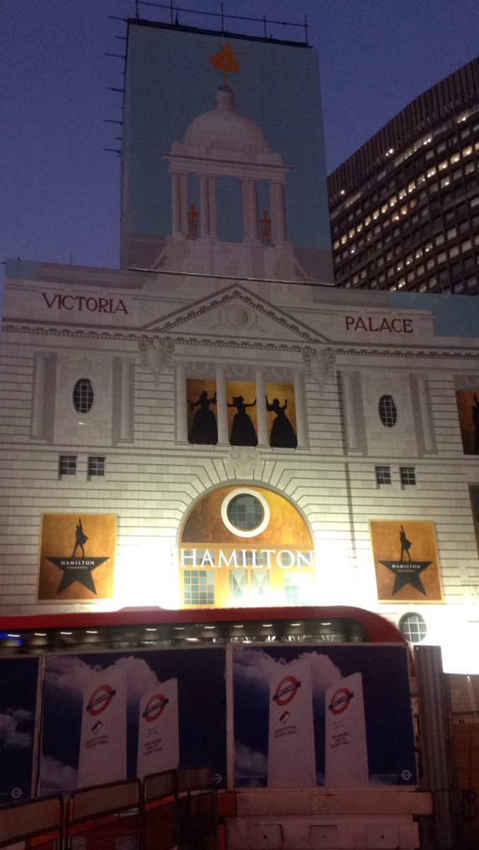 BeAChildForever's tweet photo. Had the honour of seeing Les Mis and this beautiful masterpiece today @Lin_Manuel #HamiltonLDN https://t.co/1BuPAylmUF