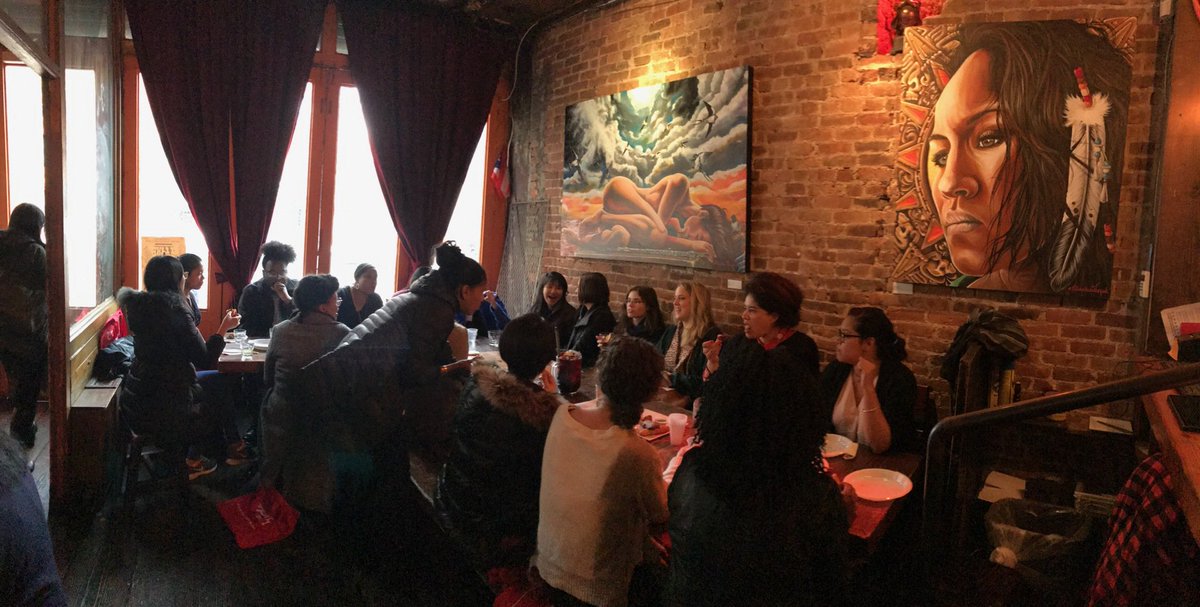 coolculture's tweet photo. Happy hour with Musuem Educators after a successful first lab session! #CCLab2016 https://t.co/zEpDz40z8F https://t.co/5jz0ycQ19b