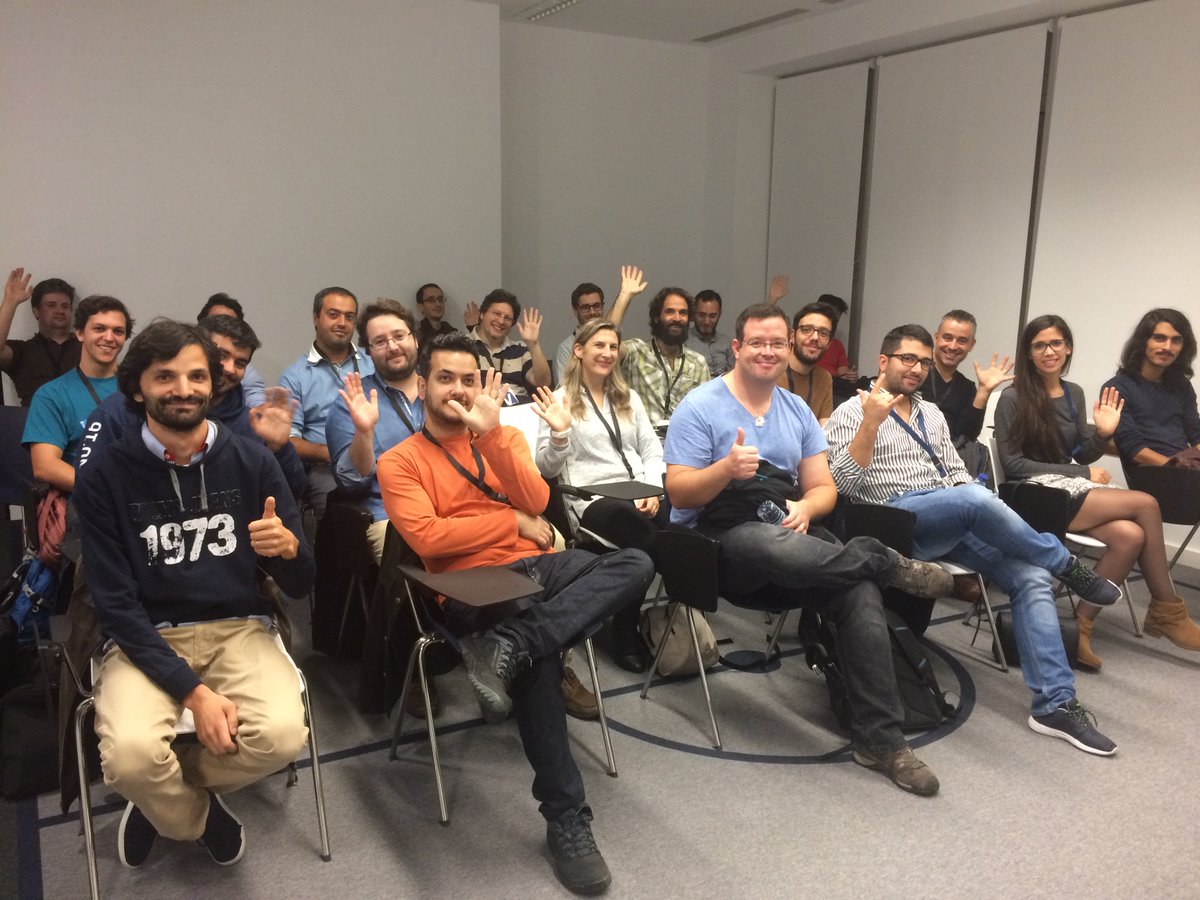 devoteampt's tweet photo. Yesterday's full house at the #phplx meetup! #BOLDtalents https://t.co/mDbZ6hCyAJ