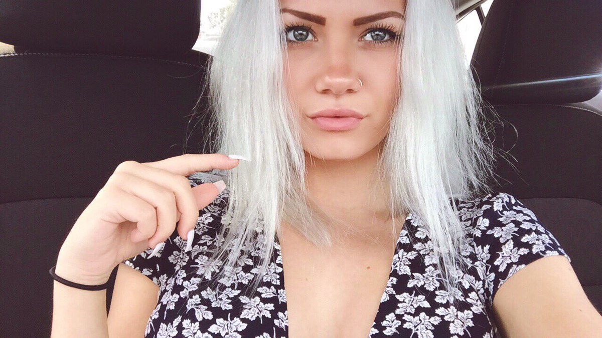 Makayla ❥ tweet media