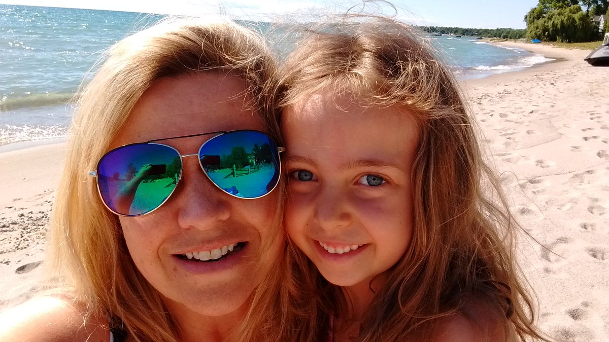 Missing those summer days at the cottage!!