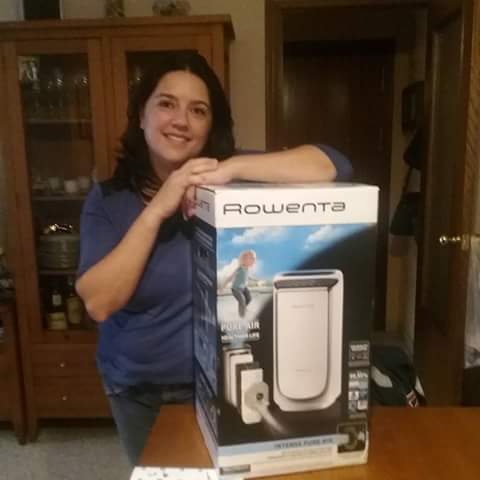 graciarahbl's tweet photo. Pues ya me llegó mi purificador de aire de la campaña de #TestamusRowenta Contenta. Gracias @Testamus @Rowenta_ES #RowentaIntensePureAir https://t.co/Cbc1iIqV2C