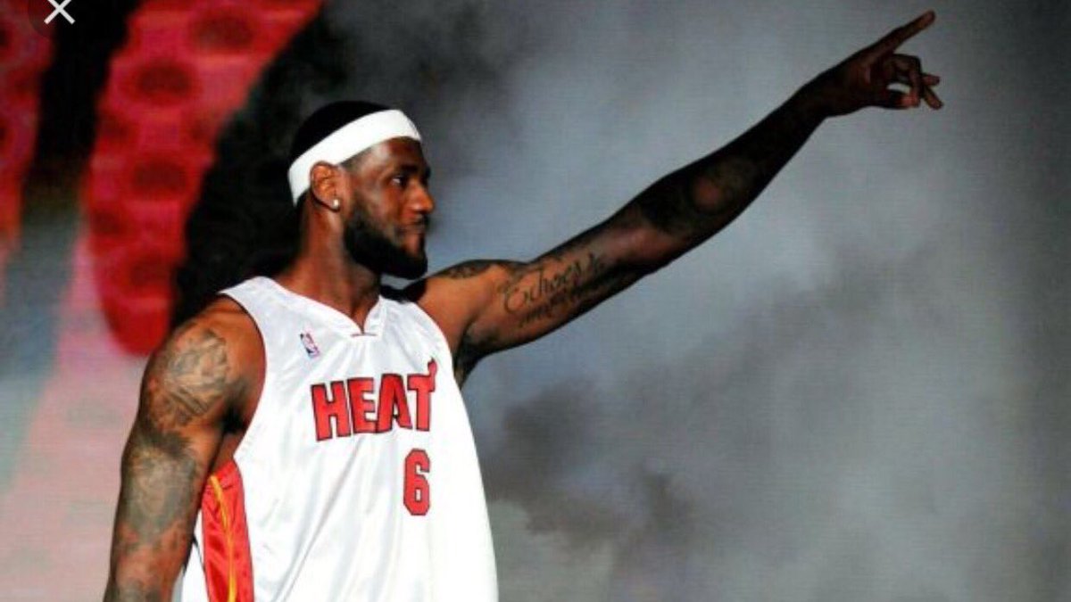 Mavs_FFL's tweet photo. Point to the only guy who has won a ring without creating a "super team" https://t.co/9KyOqrX1U6