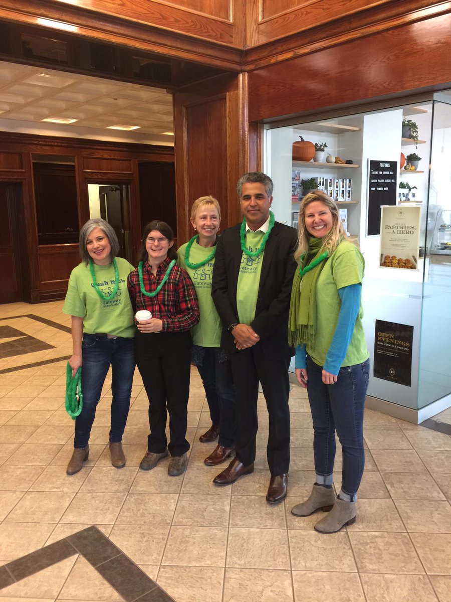 brookshanewich's tweet photo. Amazing to have @IrfanSabirMLA out to support District Cafe @GatewayAssocEdm Cash Mob and bringing his whole team! #DEAM #diversityatwork https://t.co/QGhcQfJ9X8