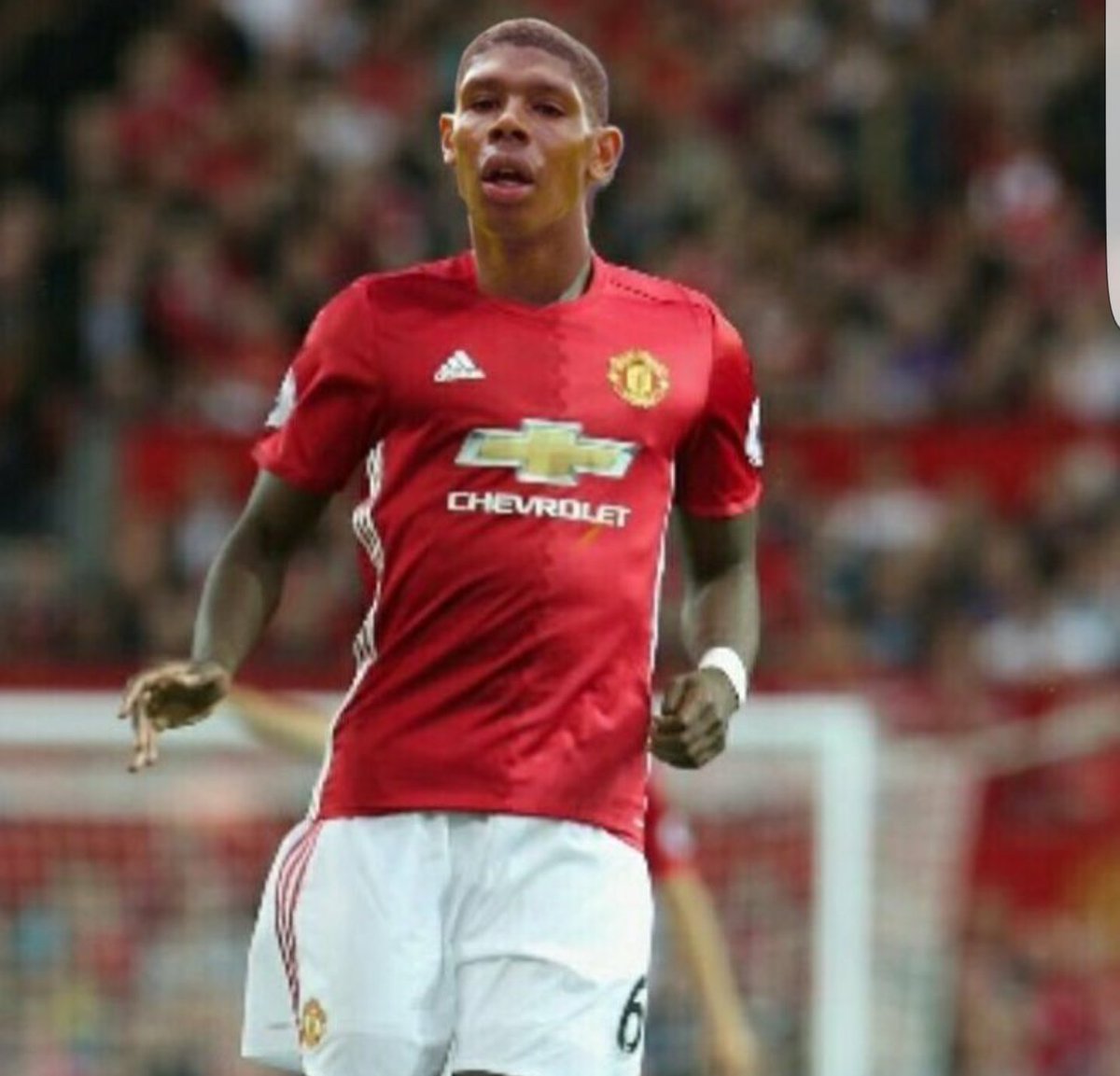 TheKopHQ's tweet image. Another good performance tonight by £89m Carlton Pogba