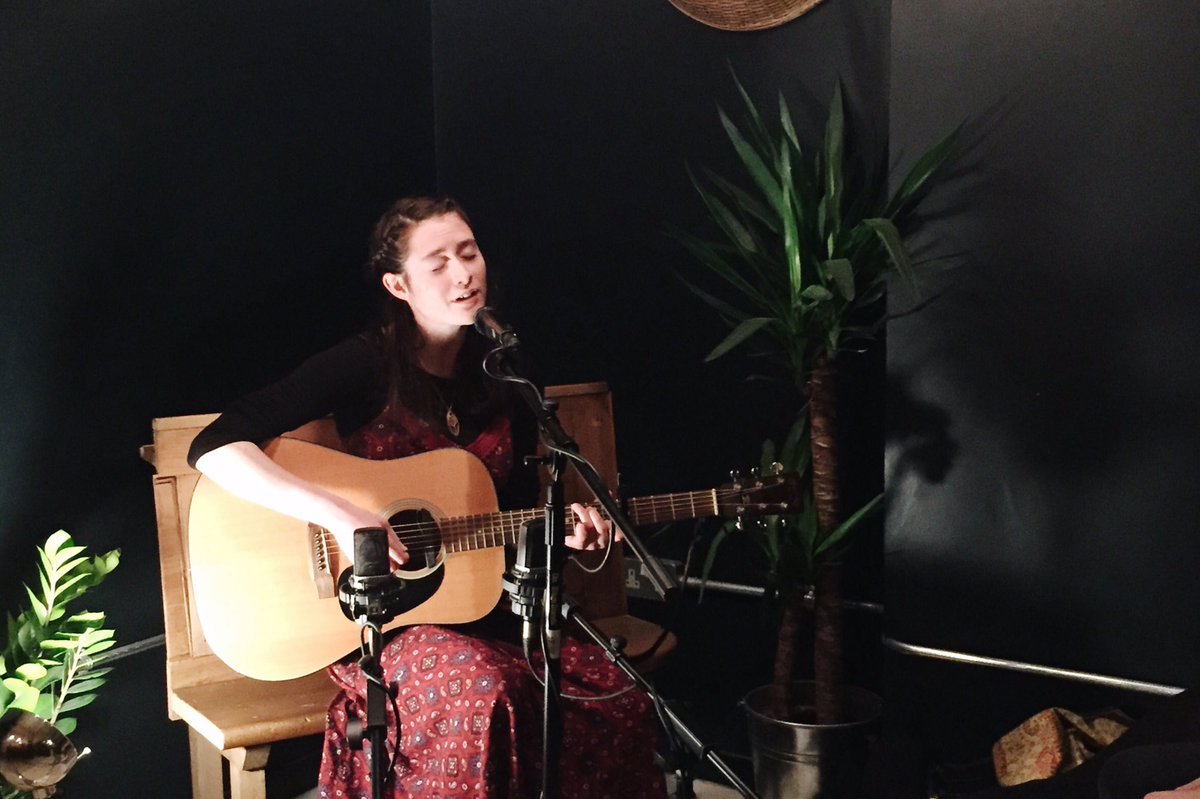 SofarGlasgow's tweet image. What a beautiful night.Three incredibly inspiring woman performing @bakery47  @lmmcmusic @RachelSermanni @lauralamn