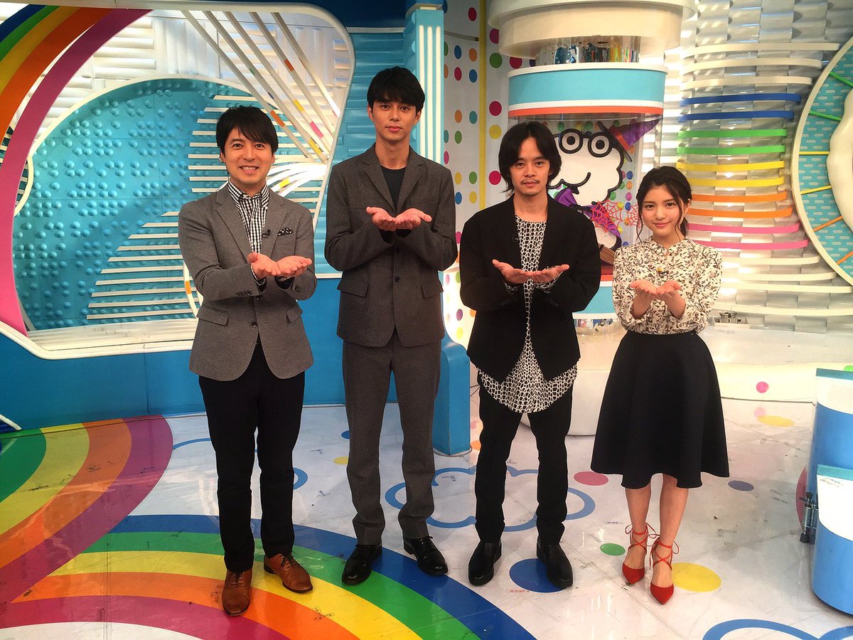 デスノート Lnw 公式 On Twitter Zip での生出演が終了 桝アナと 川島海荷さんとzip ポーズで Death Note ファンのココリコ田中さんが映画を楽しみにしてくださっていました デスノートlnw