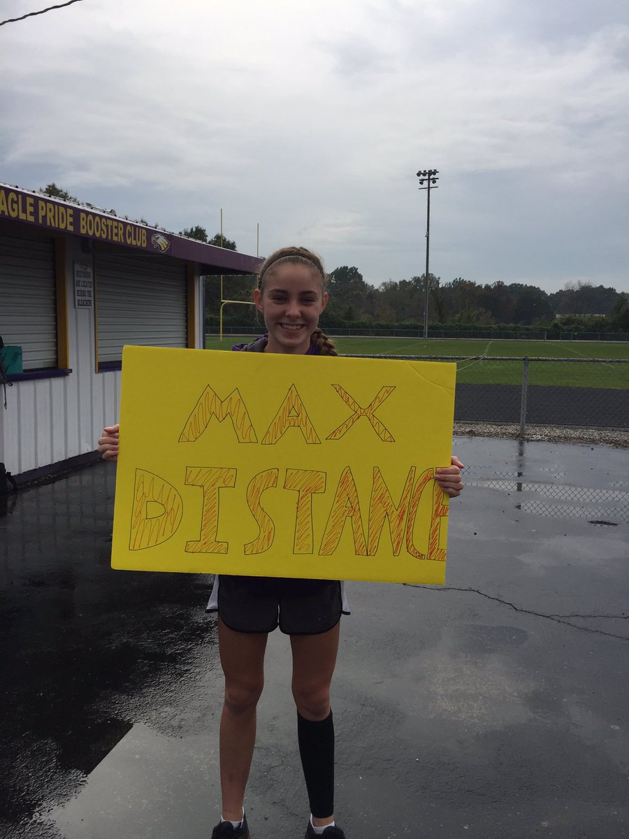 cmcrosscountry's tweet photo. Congrats to Zoey and Drake for being named #MaxDistance Runner of the Week for their performances at MVC and Regionals #CMXC #MaxDistance https://t.co/12vORkCpj2