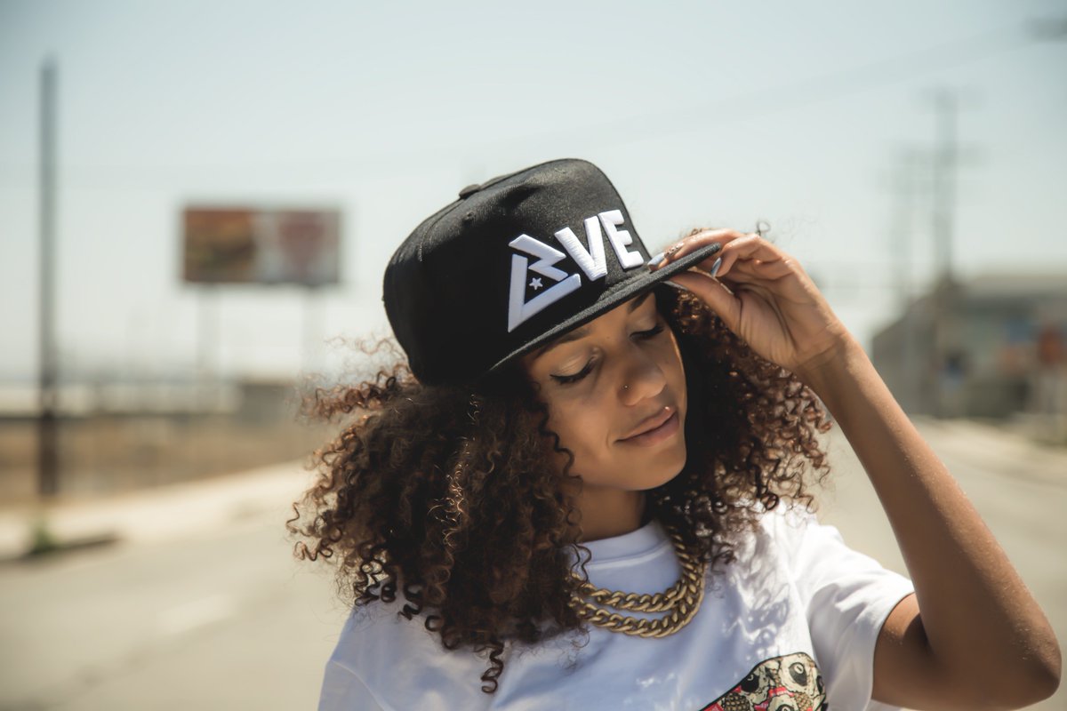 LIVEINDIVIDUALS's tweet photo. Own your Power. #LiveIndividuals #PassionXProfit #snapbackhats #LA #Boston #Brooklyn #StreetWear #Skate #BMX #Brand https://t.co/eZ3tiwB7z7 https://t.co/fX01Q2x0na