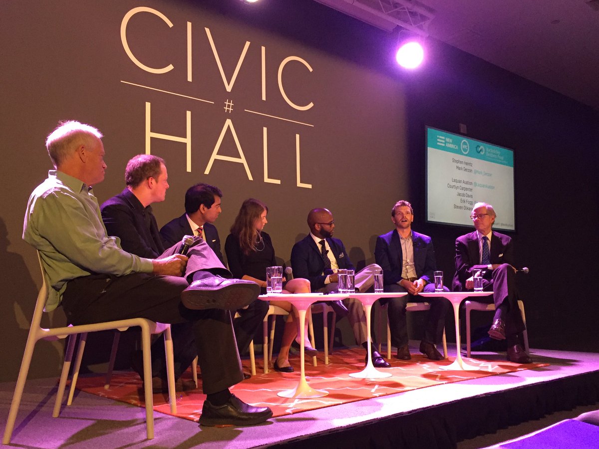 NewAmericaNYC's tweet photo. The full panel dives in to discuss innovations in politics. Tune in LIVE: https://t.co/ZdNlAbRL6M #RedvsBlue https://t.co/ig3LphdRh8