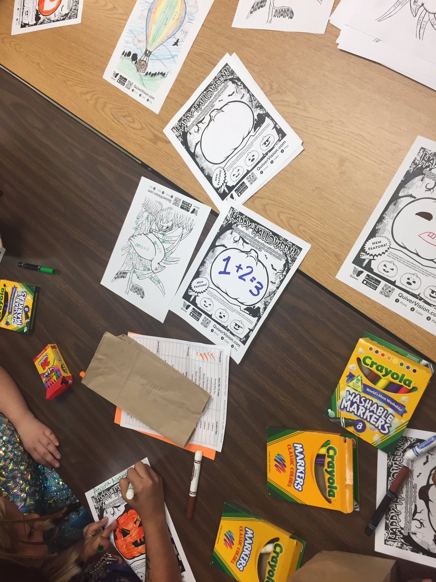 grizfan99's tweet image. Yes! We used the Pumpkins too! @quivervision @tarapatton #raymondmath #MonsterMath