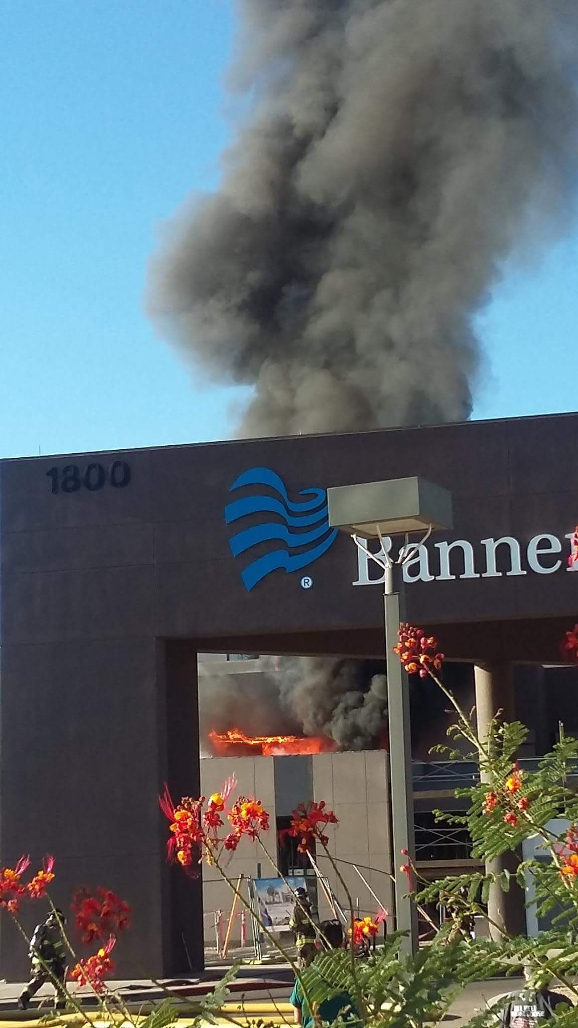Abc15 Arizona On Twitter Photo Fire This Afternoon At Banner