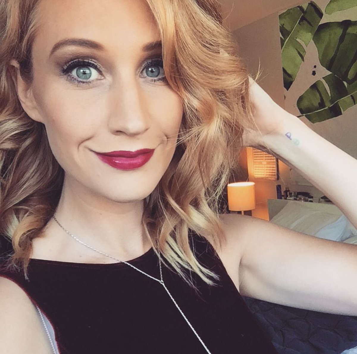 StatusEffectPod's tweet image. Ep 33: Maude G's Up!
Host, entertainer, and funny girl @maudegarrett talks Zelda, life after Source Fed &amp;amp; more! 🎮
bit.ly/statuseffect