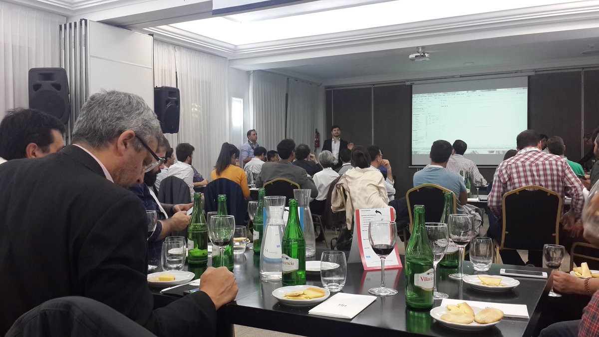 fermanjarin's tweet photo. Catando con Tableau #tableauXp #tableau @BluePatagon https://t.co/CmRgZQrf4I