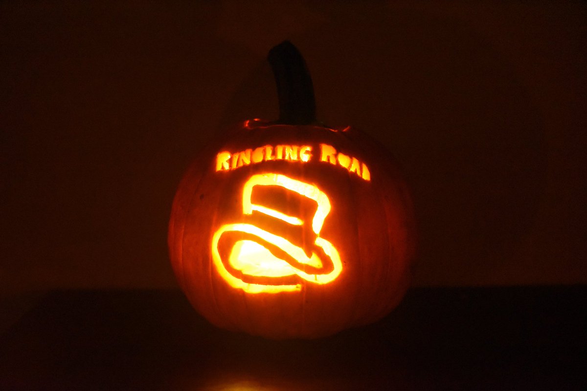 Brooksieq's tweet photo. The greatest party on earth is the circus down on Ringling Road. #WCGPumpkin https://t.co/M2MK0ah6a3
