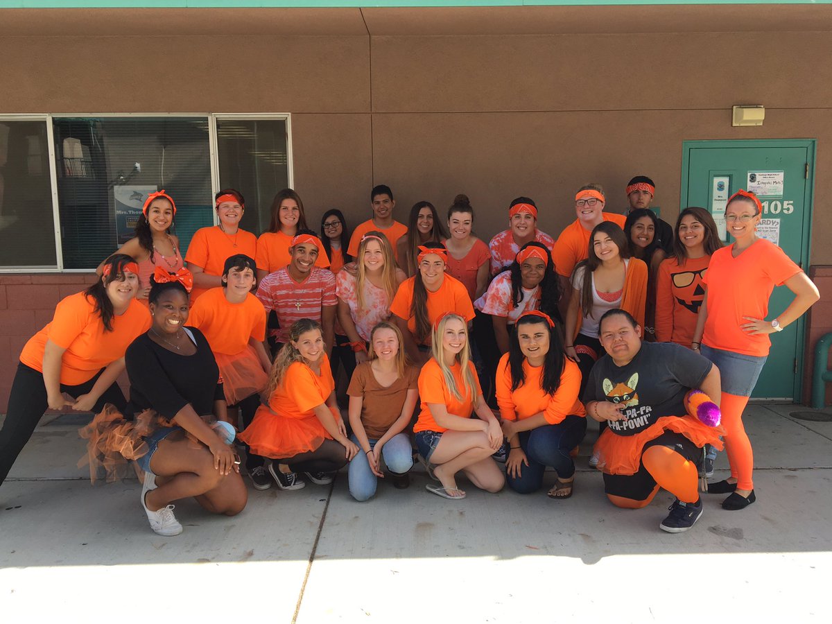 SHSUnity's tweet photo. Pro-kindness day!!! Thanks to everyone who wore orange today. Special shout out to ASB for the support 👌 Unity Day 2016 #todayatshs https://t.co/XOLPhvRhqF