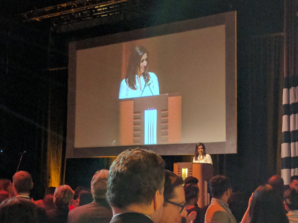 PathwaysCanada's tweet photo. Thanks @FarahNasser for being our fantastic host this evening at #GradBall2016! https://t.co/Jjpf6RMaqX
