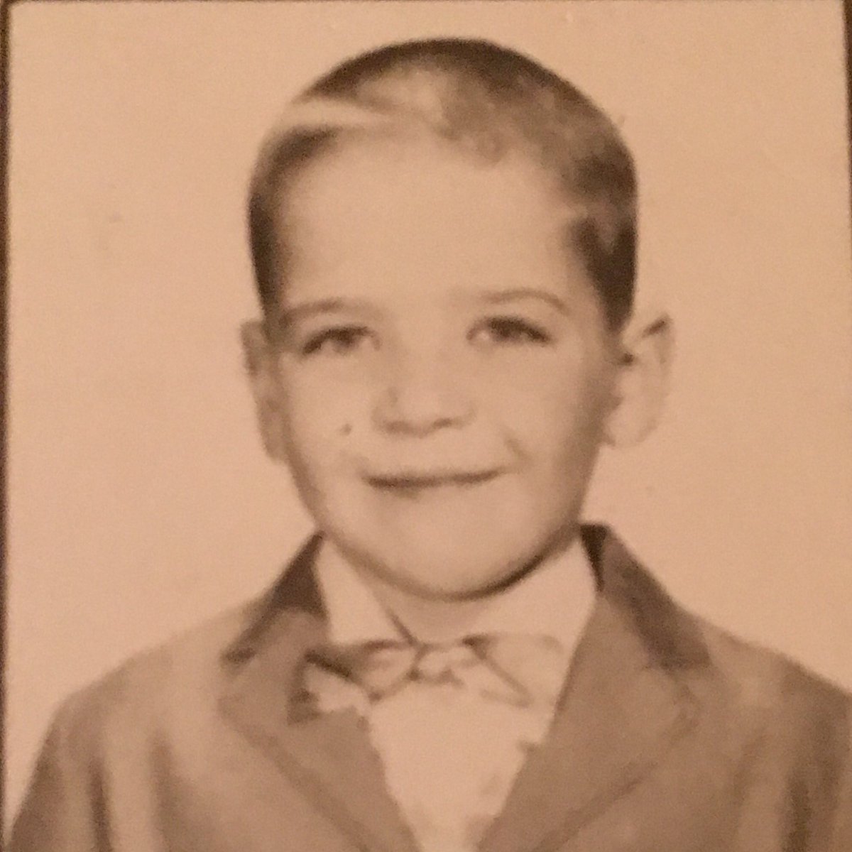 freehln's tweet photo. #TimothyPratt#NewYorkStatePolice#RIP#kindergartenpicture#NewYorkStateTroopers https://t.co/urdOhAhjUz