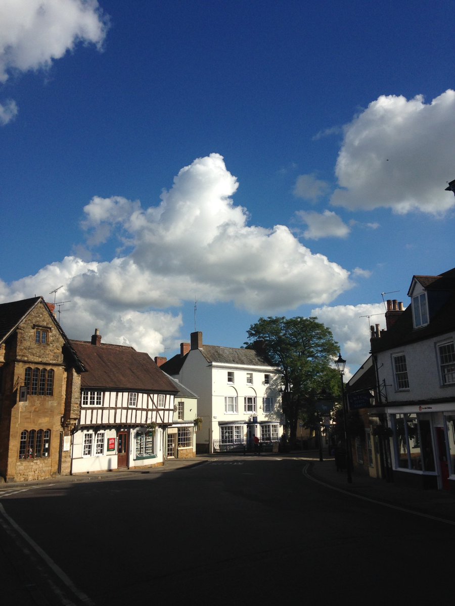 Sherborne Cottages tweet media