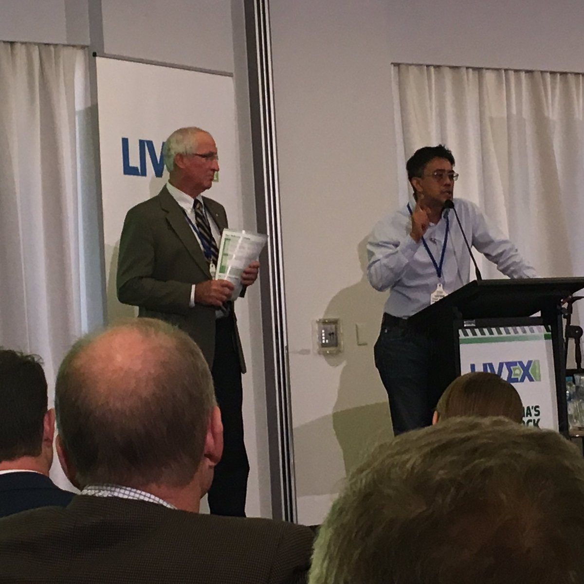 apstruss's tweet photo. Just had a presentation from Yusof on the Indian Buffalo trade. Very concerning to our Livex market #LIVEXforum2016 https://t.co/WpvKyS51mR