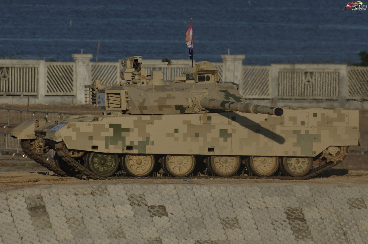 الدبابه الصينيه الجديده MBT-3000  CvvgrmTUAAEf1xa