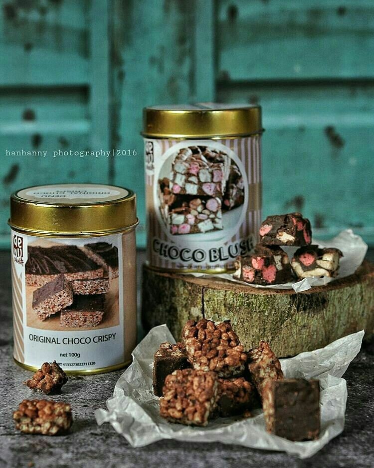 Annanvia's tweet photo. Go follow ig @brownsugar_shop and grab your favorite chocolate, as soon as possible! 😘😘 https://t.co/c42gErMAiH