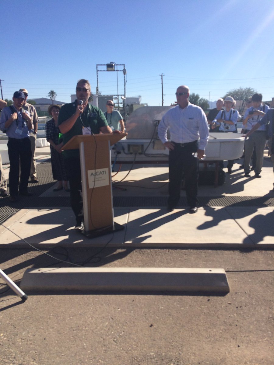 LieveLaurens's tweet photo. Thank you for the #algae2016 tour today, @ASU_AzCATI @jamcgowen https://t.co/GvPL4TBpOn
