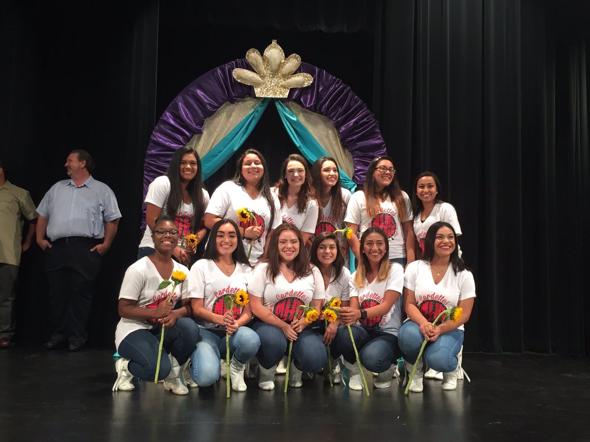 MCardettes's tweet photo. Senior Recognition with your lovely Cardettes https://t.co/Gn3DEaHC6r