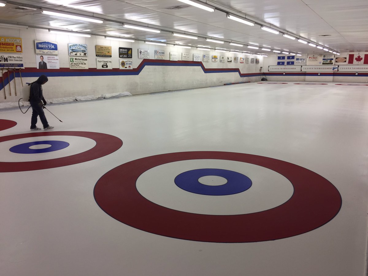 wall2wallice's tweet photo. The 10th and Final Paint Job of #install2016 complete here in Shawville, QC #bringicetolife @jeticecurling https://t.co/CMxHAVsmHa