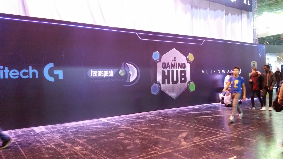 pizzarabbits's tweet image. Be sure to pop by #thegaminghub if you're at #PGW16 ! @Alienware