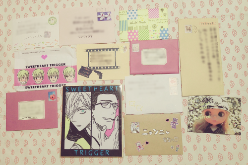 送ってくださるお手紙いつもありがとうございます...!!コールとアレックスが切り絵作品になりました...すごい...😭 