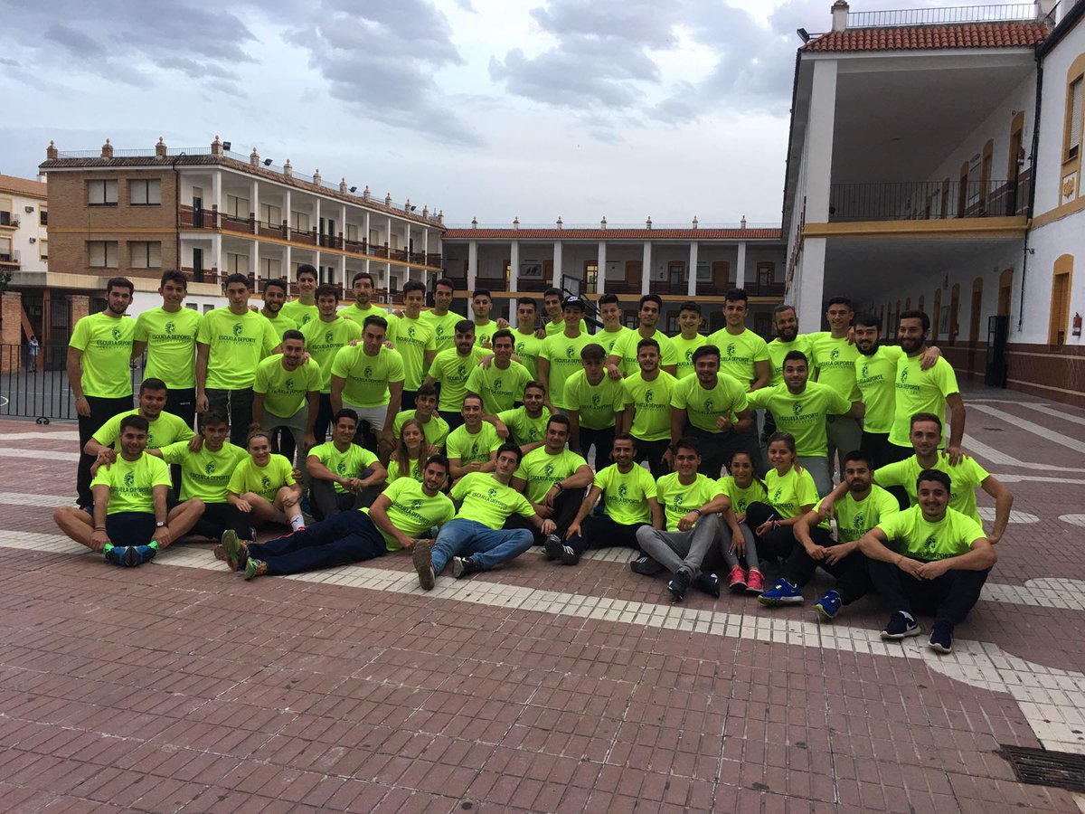ESYDE_Formacion tweet picture