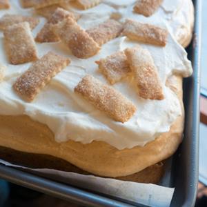 jjcjejmami's tweet photo. Put a new fun twist on your holiday dessert with this delicious Pumpkin Pie Sheet Cake #recipe https://t.co/ml76VltHTc #ad https://t.co/j5ErOHzqG3