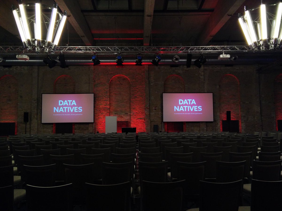kasiaziolk's tweet photo. All ready and set! #DataNatives2016 here we go! @DataNativesConf https://t.co/B06JOSXamQ