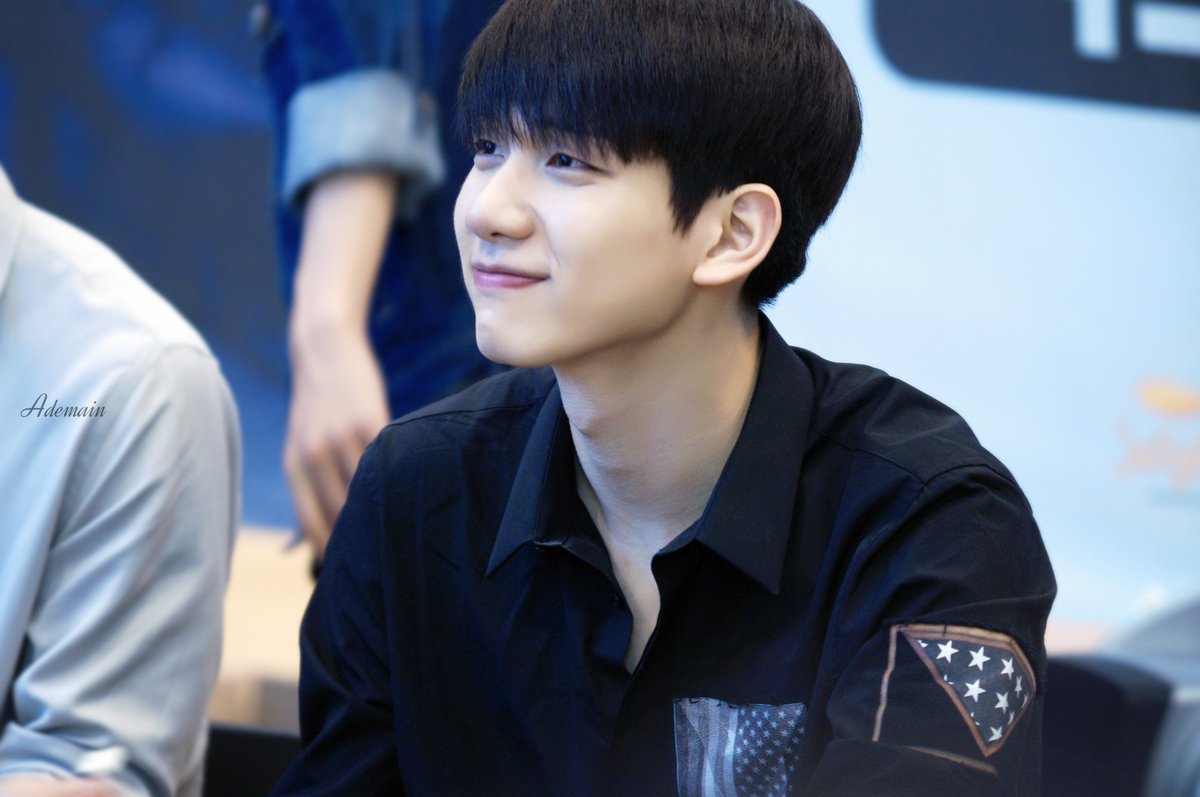Ademain_v's tweet photo. 160902 코엑스 팬싸인회 #VIXX #빅스 #혁 #Kratos #The_Closer @HSangHyuk 우이횩이 >_< 귀여워ㅠ_ㅠ https://t.co/rDGEpomTR7