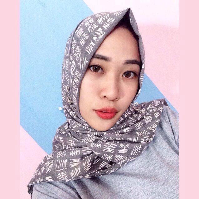 Come hangout with me > Sidang jessica on #BIGOLIVE. web.live.bigo.sg/18446744071567…