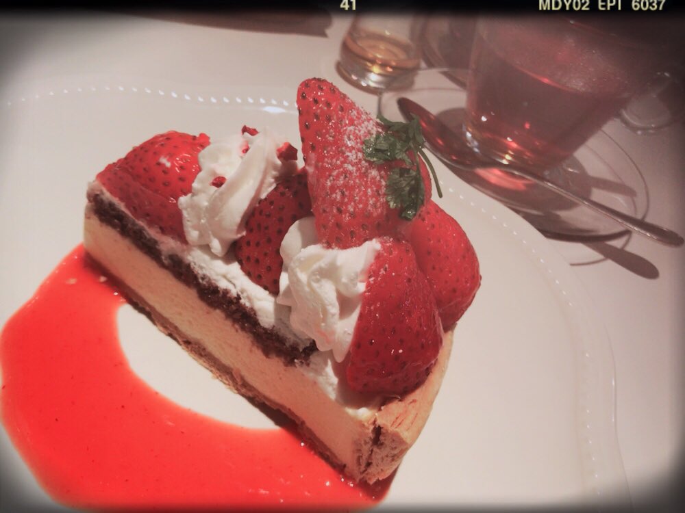 笹野 鈴々音 Liline Sasano 進撃の巨人 以来 数年振りのオーディション こんっなにも緊張 するのだということへの興味と面白 もちろん悔いている しかし決まりたさでいっぱい だからケーキ食べちゃうぉー