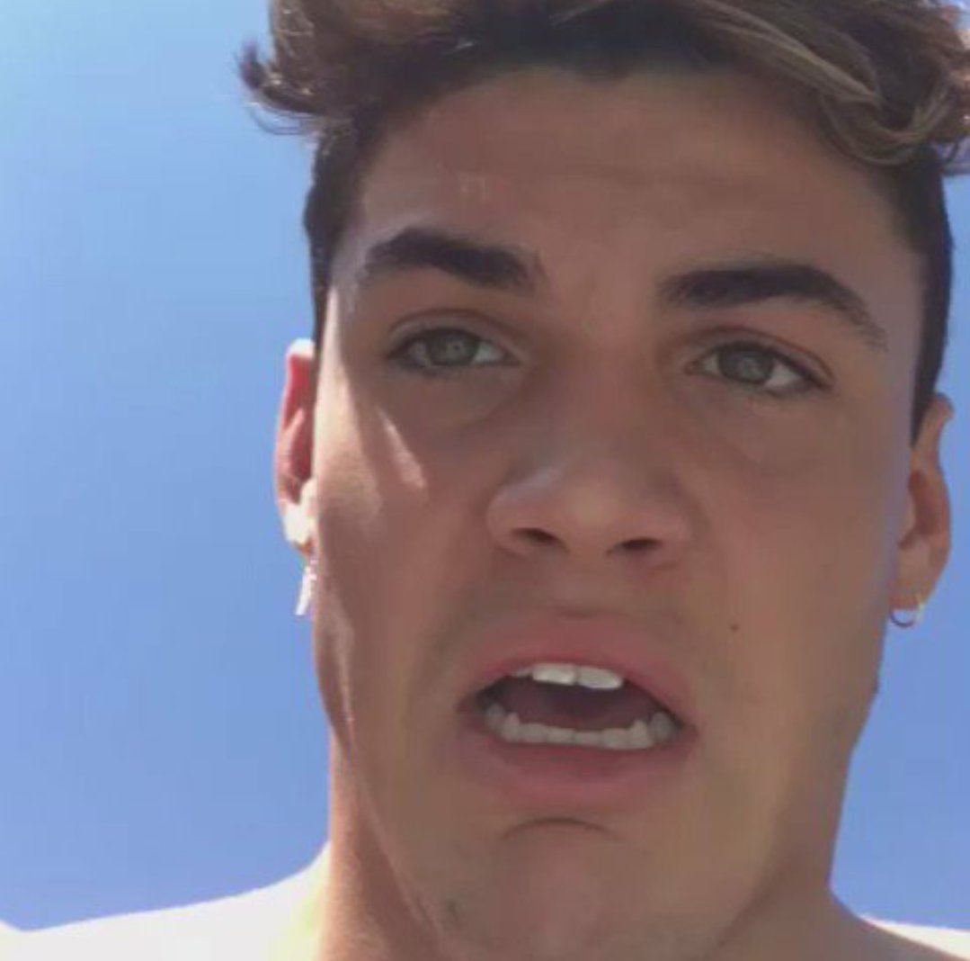 smushydolan's tweet image. TODAY OMFG IT'S FINALLY HERE...help...new levels of shook #4OU