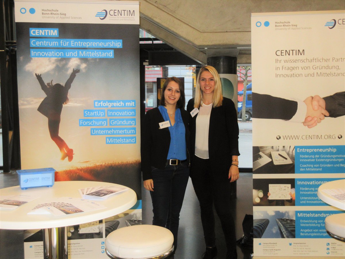 CENTIMBonn's tweet photo. Der Stand auf der @StartupCon_cgn  steht :)
Wir freuen uns auf euch!
#CENTIM #startupcon #Entreprenuership https://t.co/lJezkBZ7eq