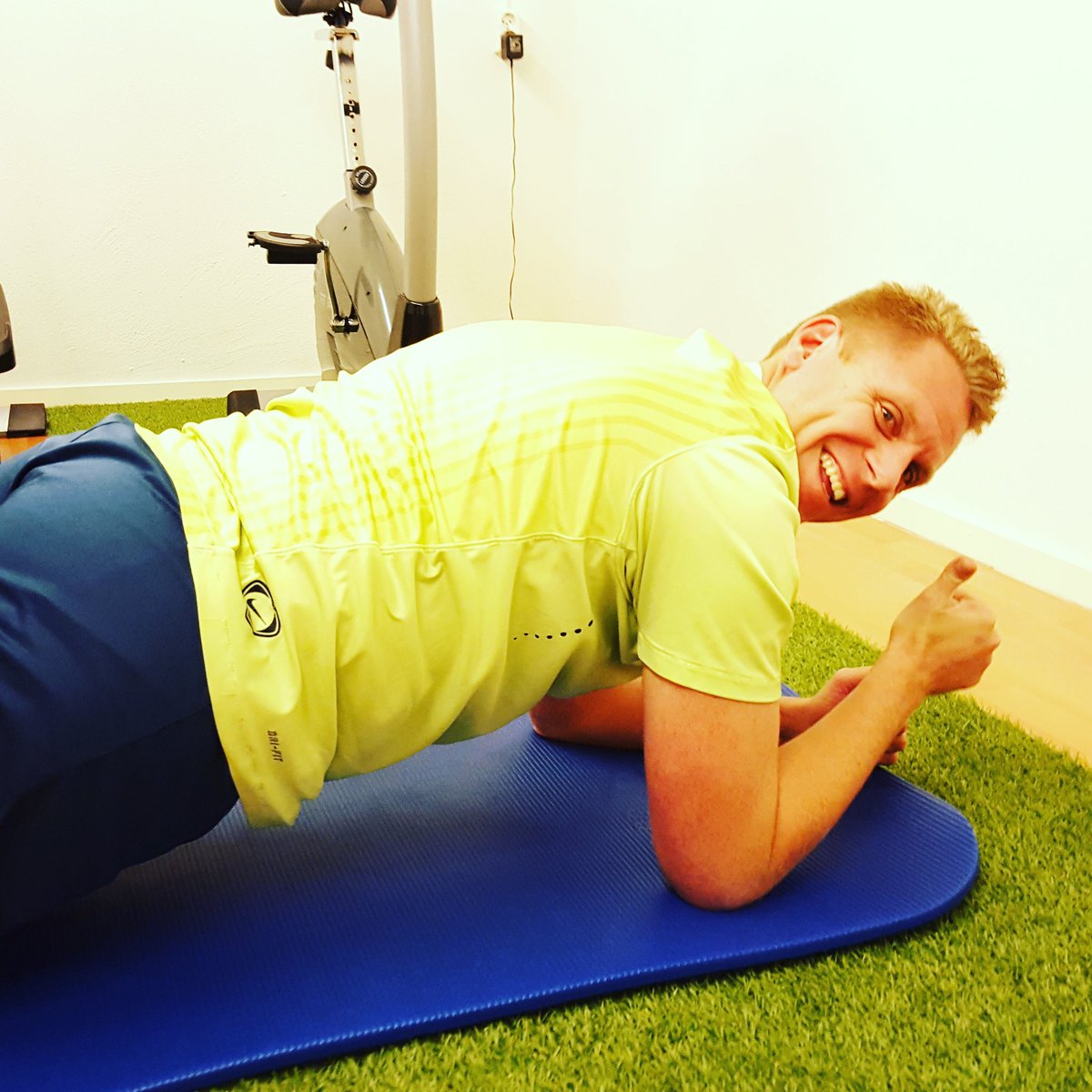 Waanzinnig trots op Marc Kruger! Weten waarom? m.facebook.com/story.php?stor…
#fysiotherapie #hardworkpaysoff #trainen