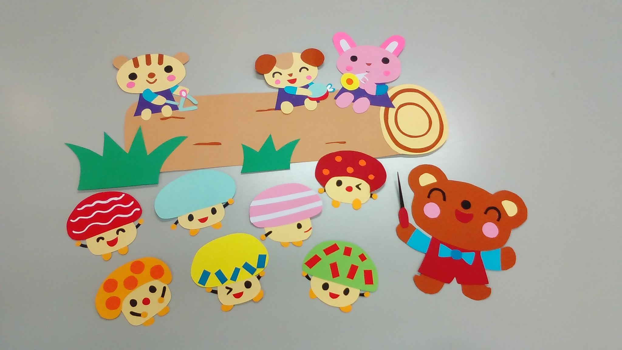 Twitter 上的 公式 札幌こども専門学校 秋らしくてかわいい壁面を作ってくれました とても上手にできました どこに飾られるのかな 札幌こども 秋の壁面 キノコ達がかわいい T Co Suvgcotqgc Twitter