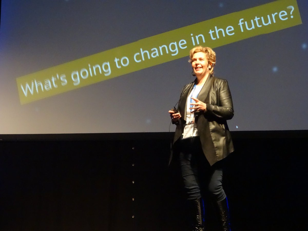 LenaGothberg's tweet photo. Intelligent transport systems = #BlueLogistics is what we need to focus on #autonomy #IoT #SmartShips #FabMat #Blockchain #shipping #DMF16 https://t.co/Nrewi4HTRT