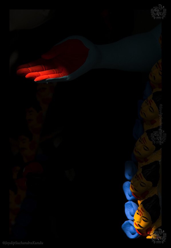 JoydipK's tweet photo. just the lights to fill our souls from within..
#SoundlessDiwali #NoCrackerDiwali #FestivalOfLights #KaliPuja https://t.co/7M8jhySari