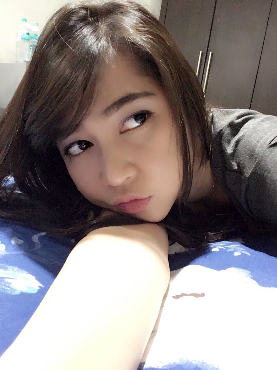 jcvrnd19's tweet photo. Hujaaan
........ https://t.co/ZecyjbUFMr