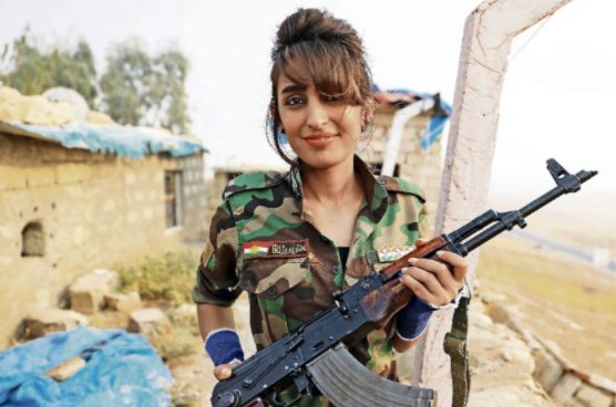 Bild Kriegerinnen Lehren Isis Das Furchten Peschmerga Frauen Rucken Im Nord Irak Vor T Co 7rd8zjogp5