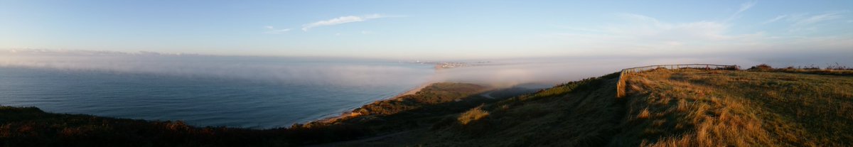 Morning run above the clouds! #Bournemouth #Hengitsburyhead  #ukrunchat #AECCrunclub #ironman