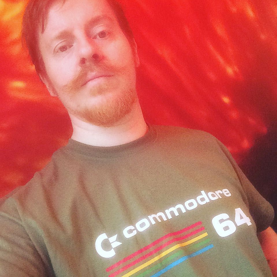 Karsteinvolle's tweet photo. Got my shirt. #commodore64 #oldschool #bestcomputer #cbm64 #syntaxerror https://t.co/MQaJ8wnKFd https://t.co/4b3Xb5eqB6