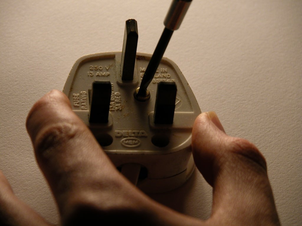 SmartEnergyEuro's tweet photo. NATIONAL GRID AIM TO REDUCE PEAK DEMAND WITH NEW DATA SYSTEM https://t.co/s2neyxSGkD #smartgrid #data #bigdata #iot https://t.co/jwR1PWPHQQ
